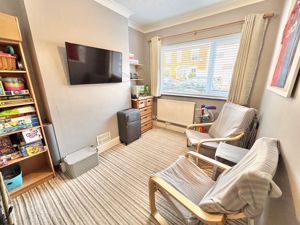 Front sitting room- click for photo gallery